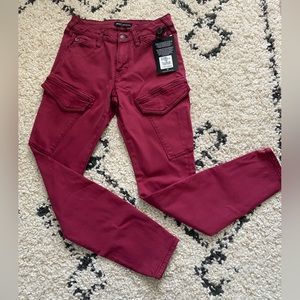 Juniors/womens True Religion cargo pants, size 26 waist